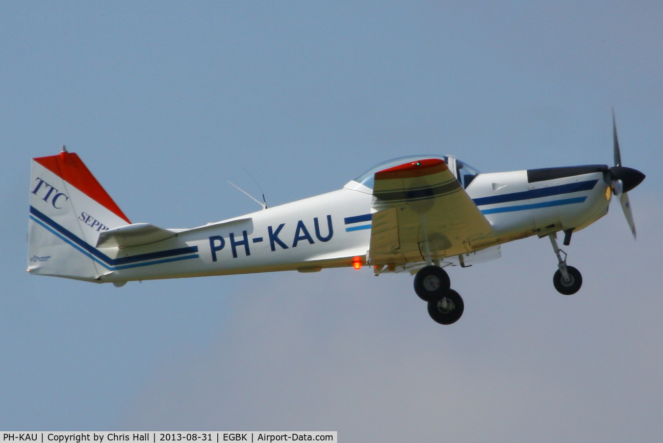 PH-KAU, 1987 Slingsby T-67M-200 Firefly C/N 2040, at the LAA Rally 2013, Sywell