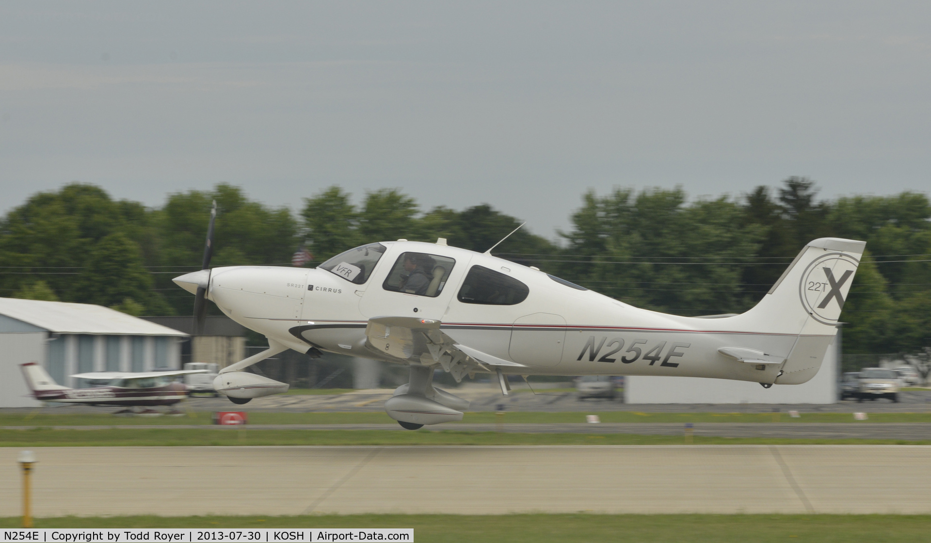 N254E, Cirrus SR22T C/N 0101, Airventure 2013