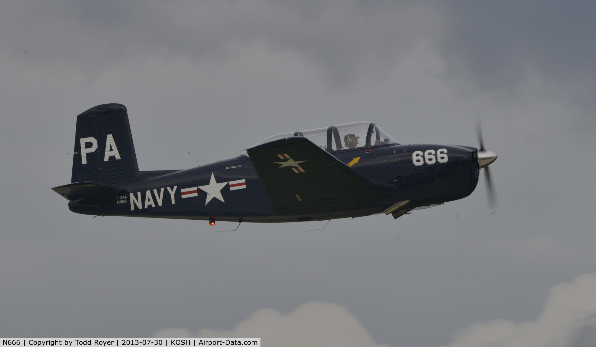 N666, 1958 Beech A45 C/N GM-141, Airventure 2013