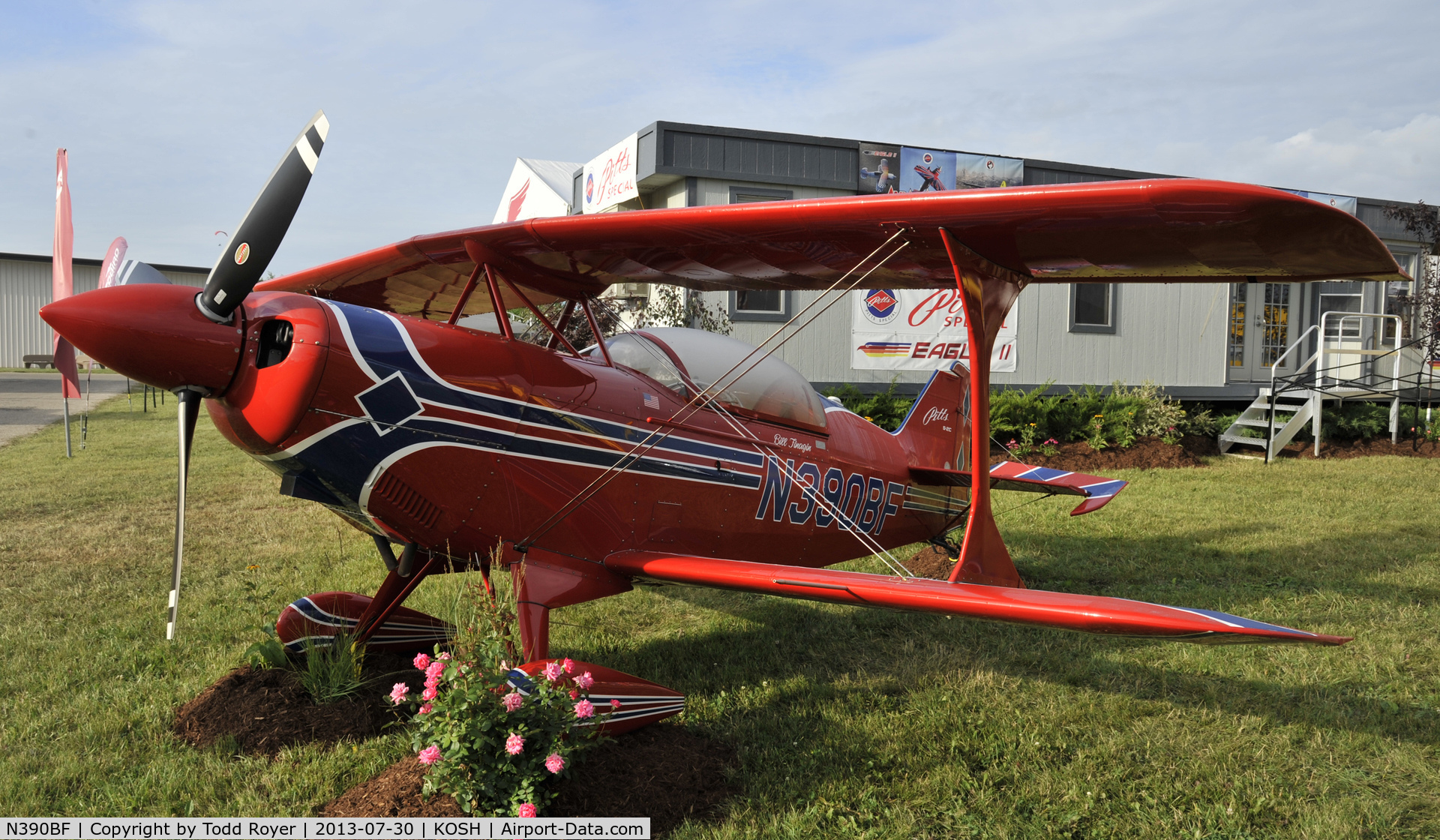 N390BF, Aviat Pitts S-2C Special C/N 6086, Airventure 2013