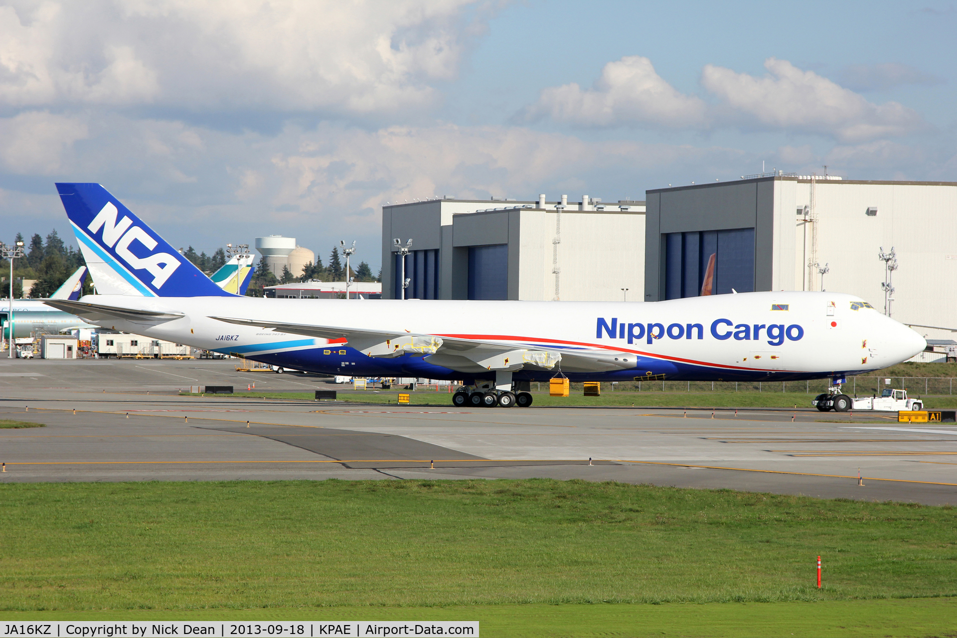 JA16KZ, 2013 Boeing 747-8KZF C/N 36141, KPAE/PAE