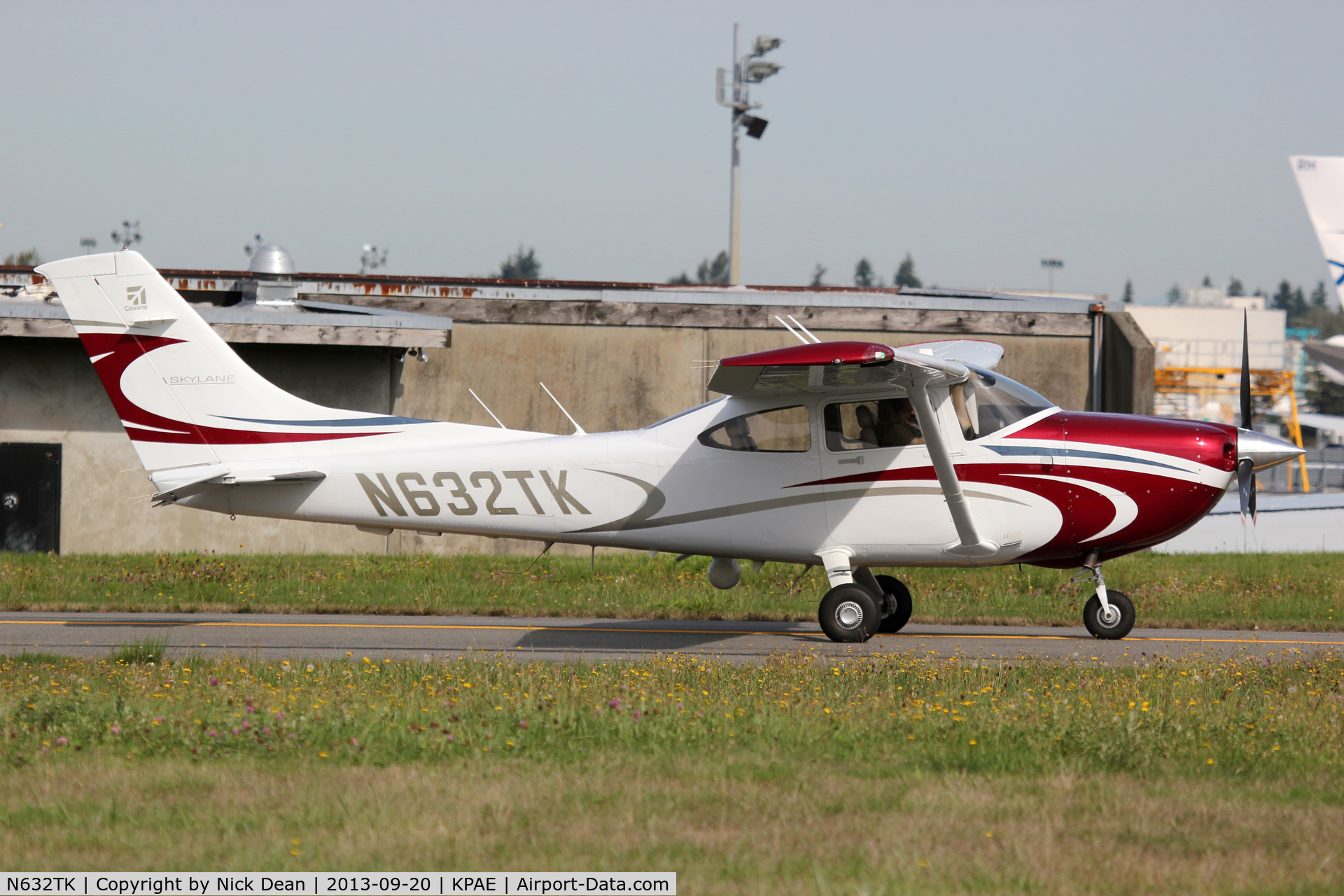 N632TK, Cessna 182T Skylane C/N 18282188, KPAE/PAE