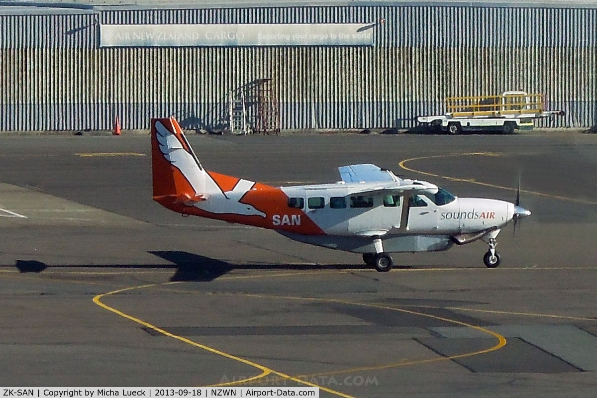 ZK-SAN, 2002 Cessna 208 Caravan I C/N 20800360, At Wellington