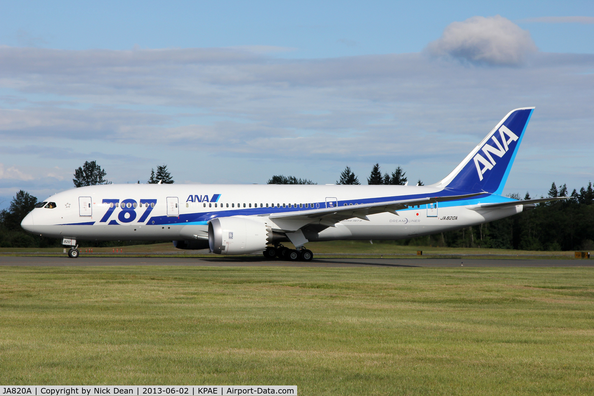 JA820A, 2013 Boeing 787-8 Dreamliner C/N 34511, KPAE/PAE
