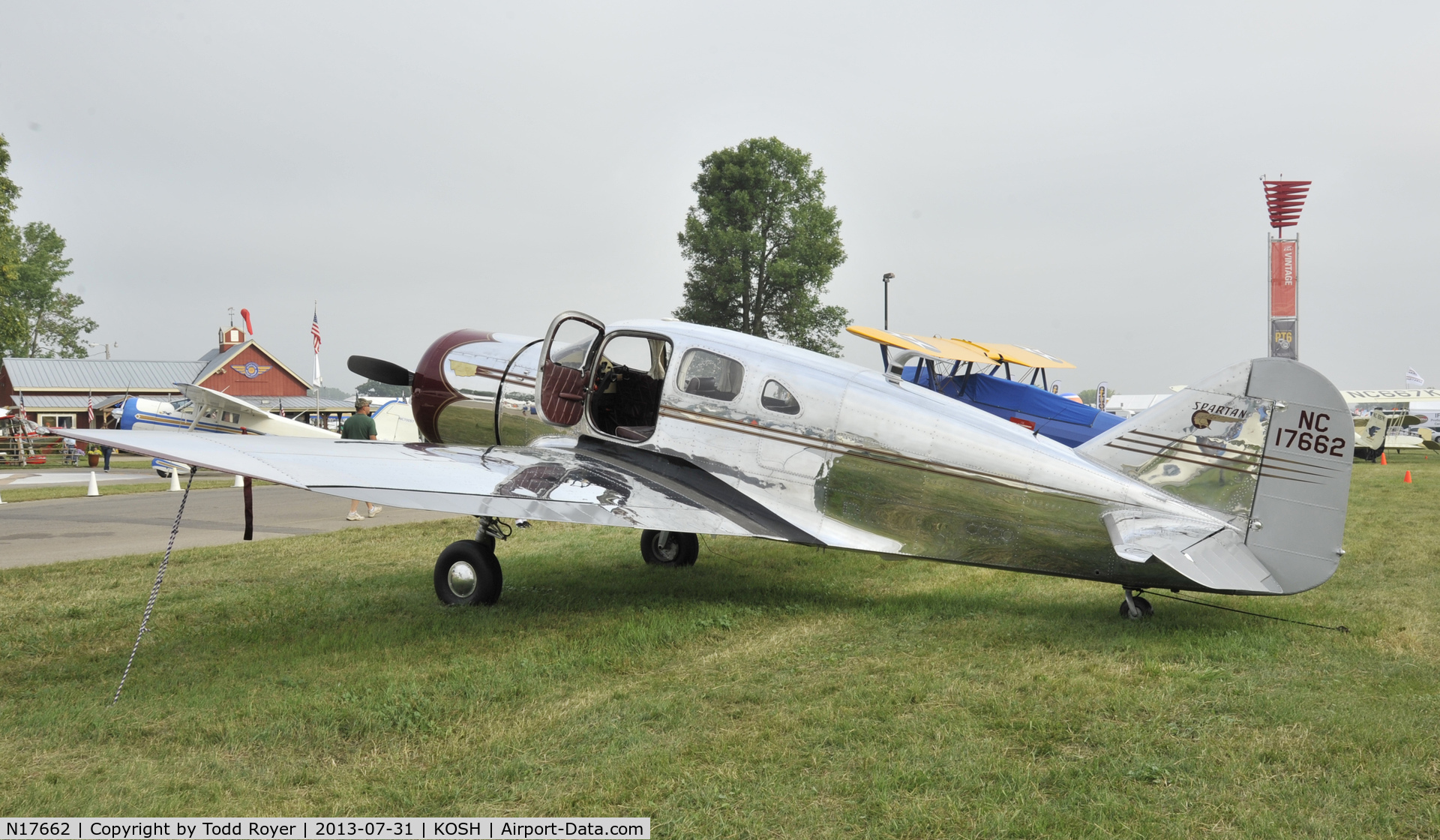 N17662, 1940 Spartan 7W Executive C/N 28, Airventure 2013