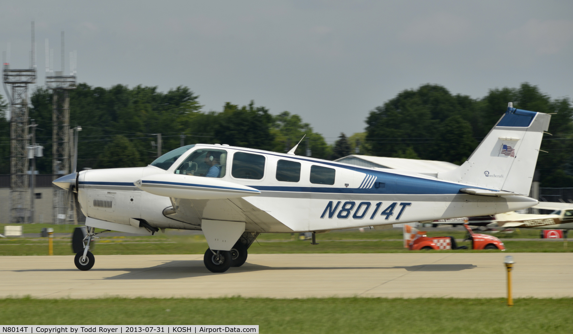 N8014T, 1990 Beech A36 Bonanza 36 C/N E-2561, Airventure 2013
