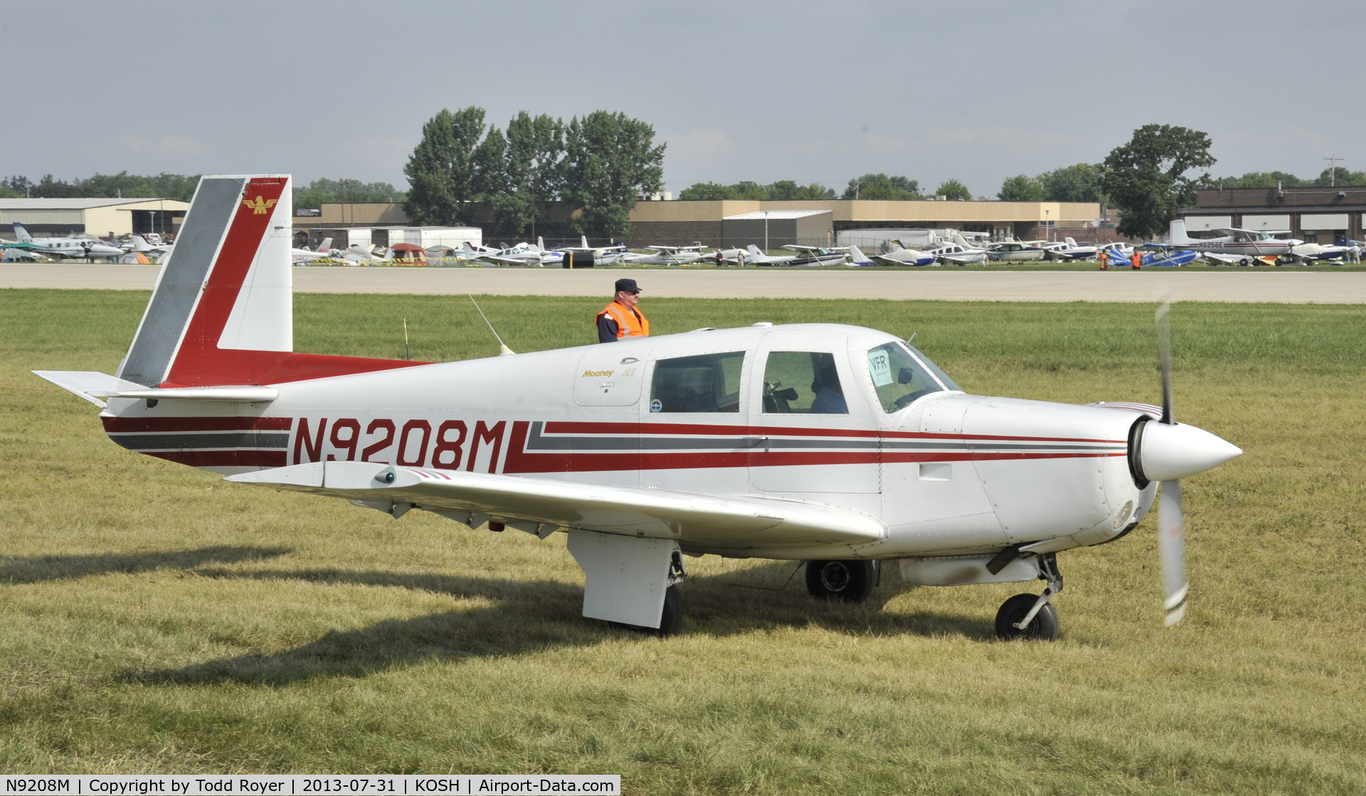 N9208M, 1966 Mooney M20E Super 21 C/N 1173, Airventure 2013