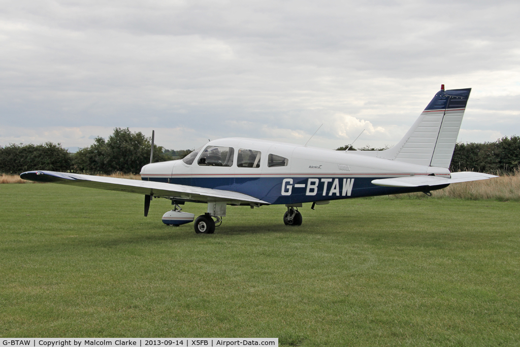 G-BTAW, 1986 Piper PA-28-161 C/N 28-8616031, Piper PA-28-161 Cherokee Warrior II, Fishburn Airfield, September 2013.