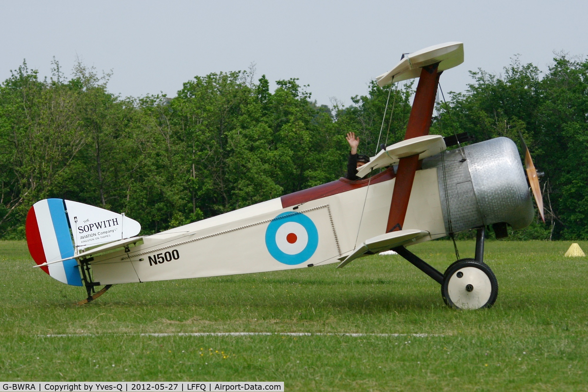 G-BWRA, 1988 Sopwith Triplane Replica C/N PFA 021-10035, Sopwith Triplane Replica, La Ferté-Alais Airfield (LFFQ)