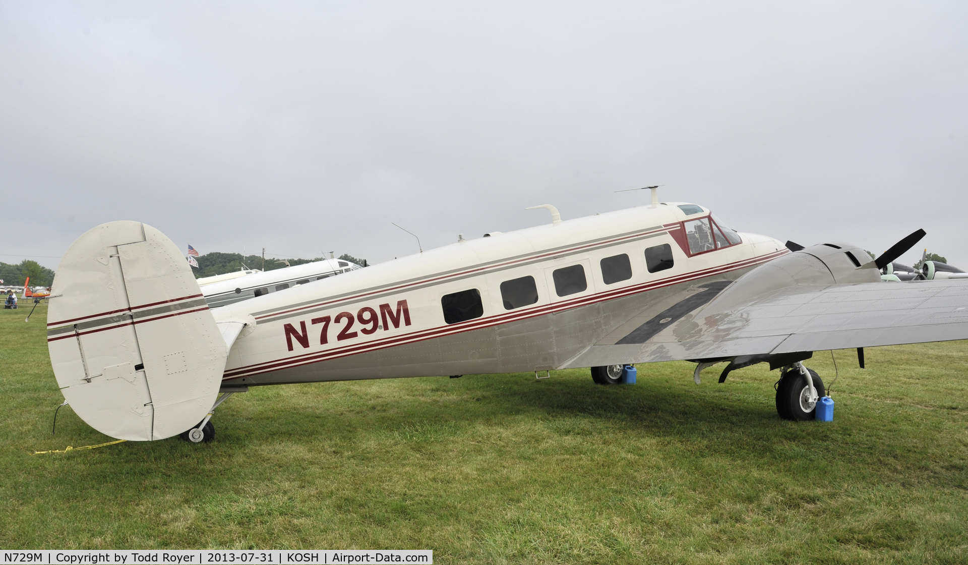 N729M, 1960 Beech G18S C/N BA-517, Airventure 2013