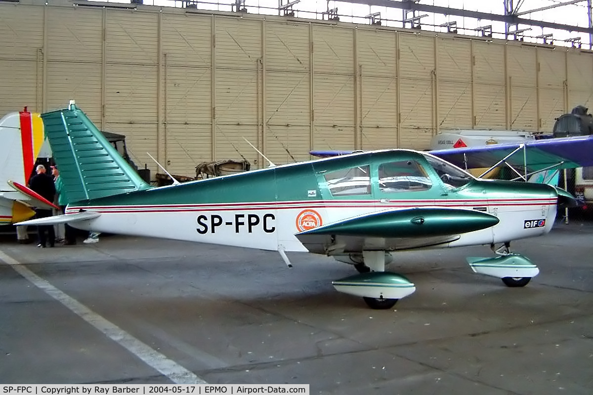 SP-FPC, Piper PA-28-140 C/N 2824606, Piper PA-28-140 Cherokee [28-24606] Modlin~SP 17/05/2004