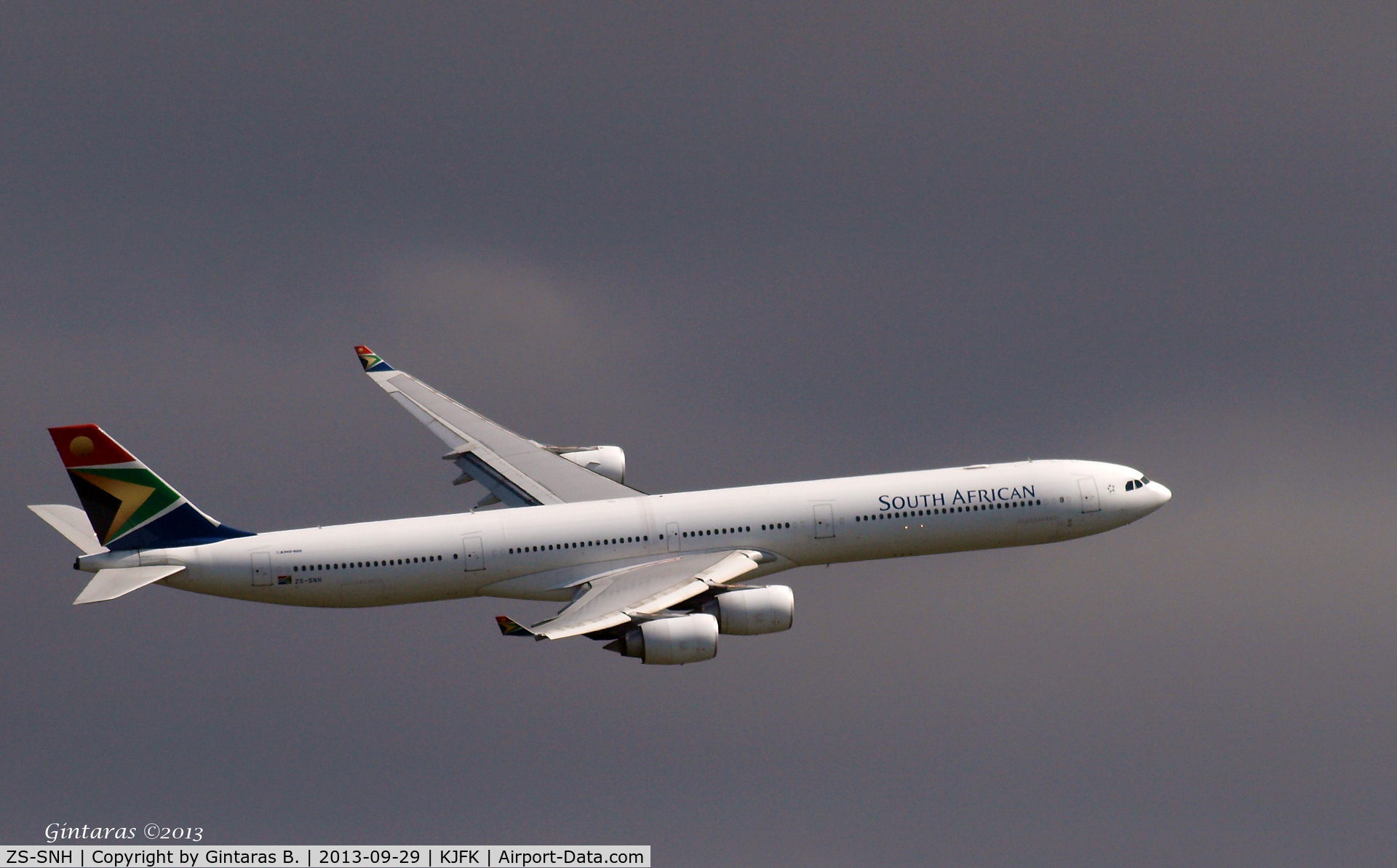 ZS-SNH, 2005 Airbus A340-642 C/N 626, Take-off from JFK