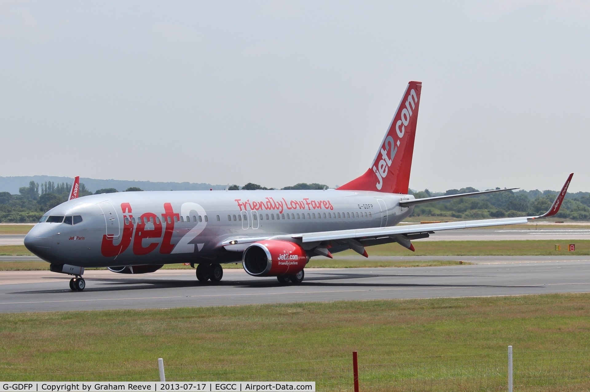 G-GDFP, 1998 Boeing 737-8Z9 C/N 28177, Just landed.