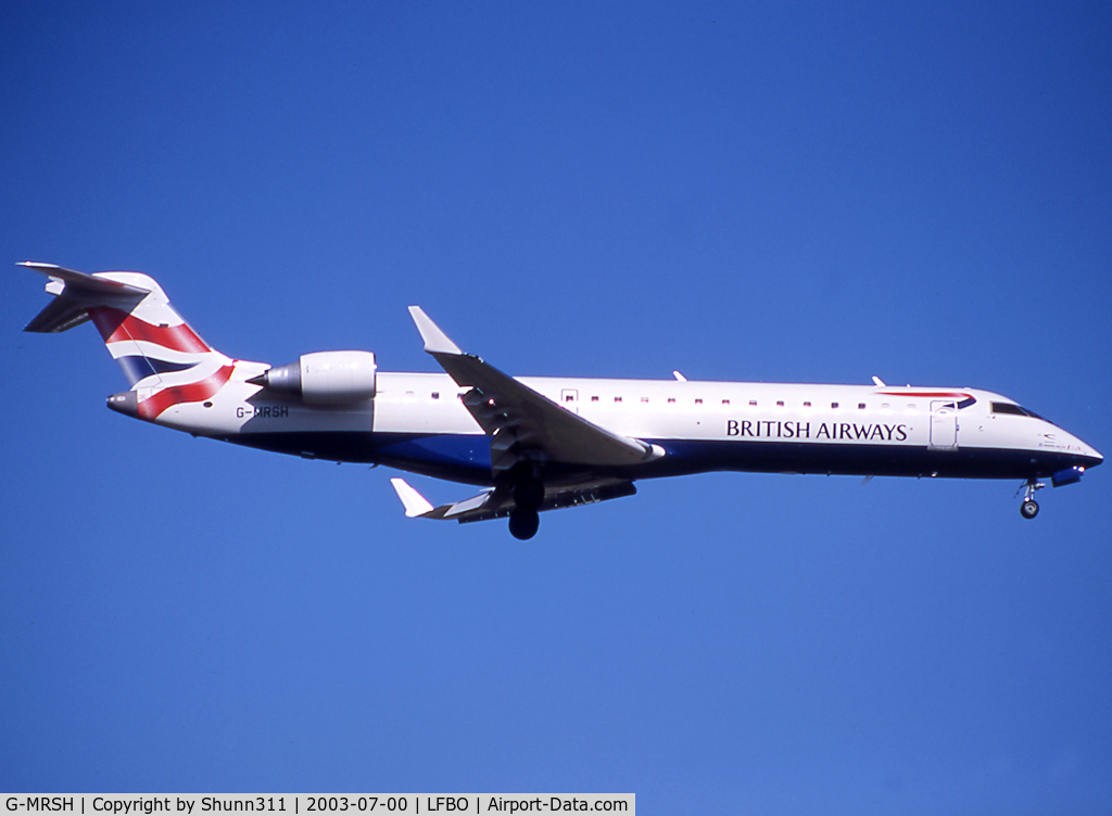 G-MRSH, 2002 Canadair CRJ-701ER (CL-600-2C10) Regional Jet C/N 10048, Landing rwy 14R in British Airways last c/s