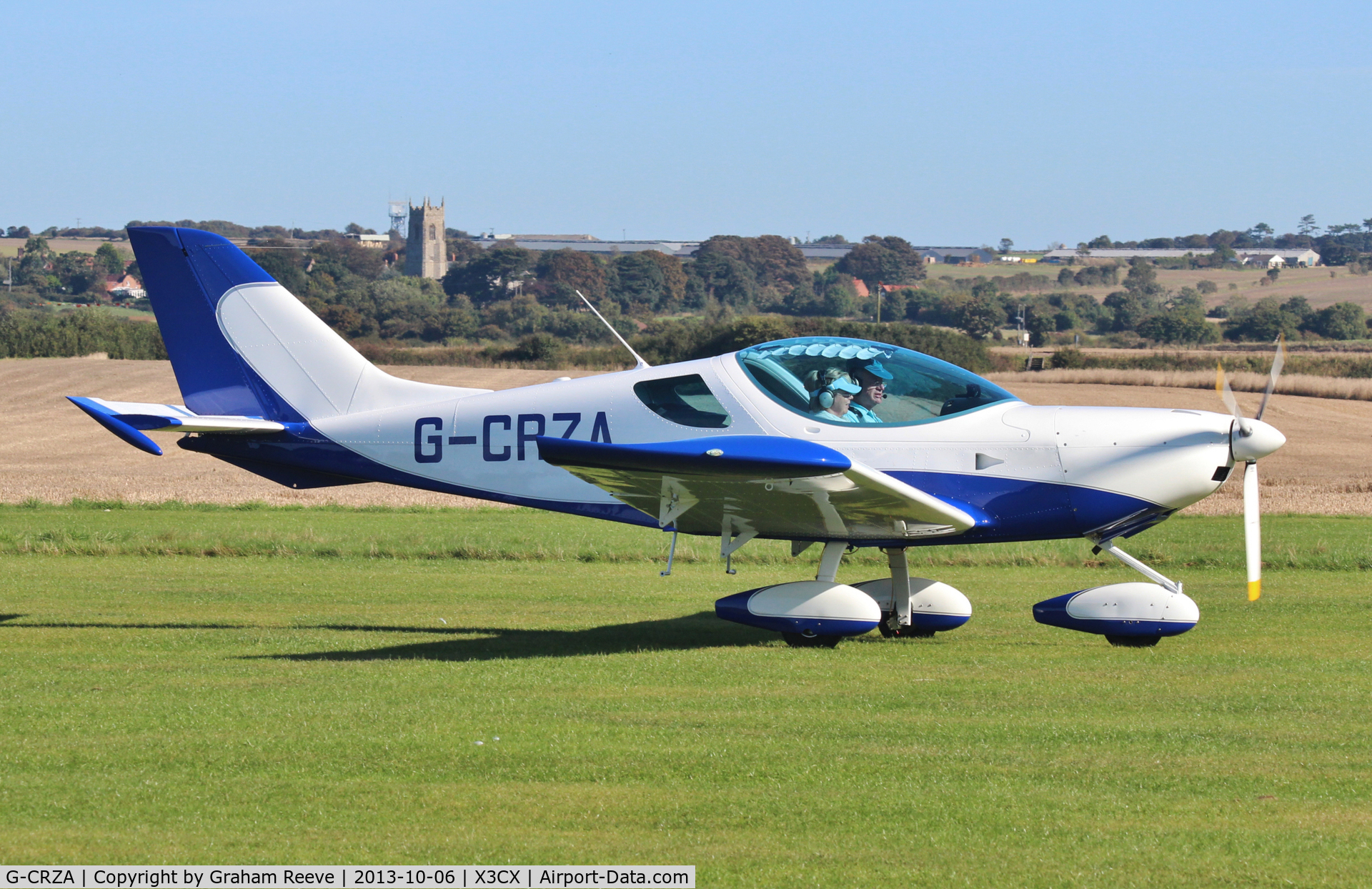 G-CRZA, 2008 CZAW SportCruiser C/N PFA 338-14657, Just landed at Northrepps.