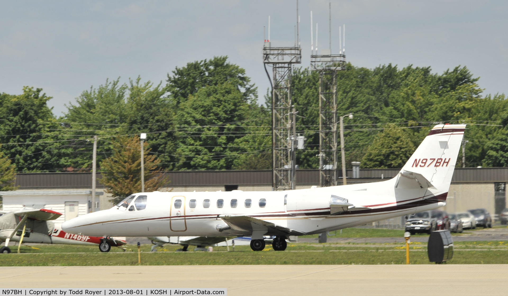N97BH, Cessna 560 Citation V C/N 560-0290, Airventure 2013
