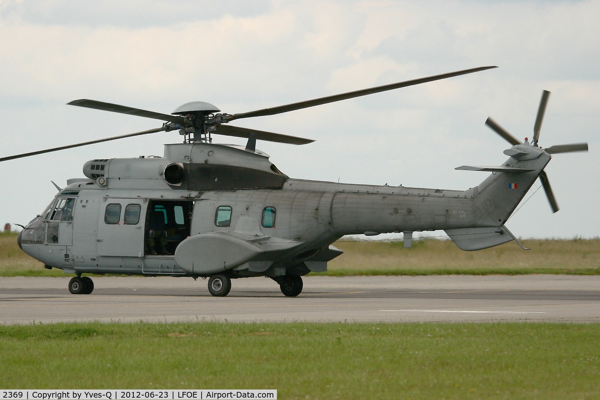 2369, Eurocopter AS-532UL Cougar C/N 2369, Eurocopter AS532UL Cougar , Evreux-Fauville AFB 105 (LFOE)