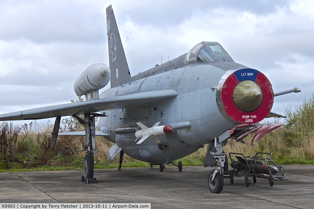 XS903, English Electric Lightning F.6 C/N 95249, EE Lightning at Yorkshire Air Museum