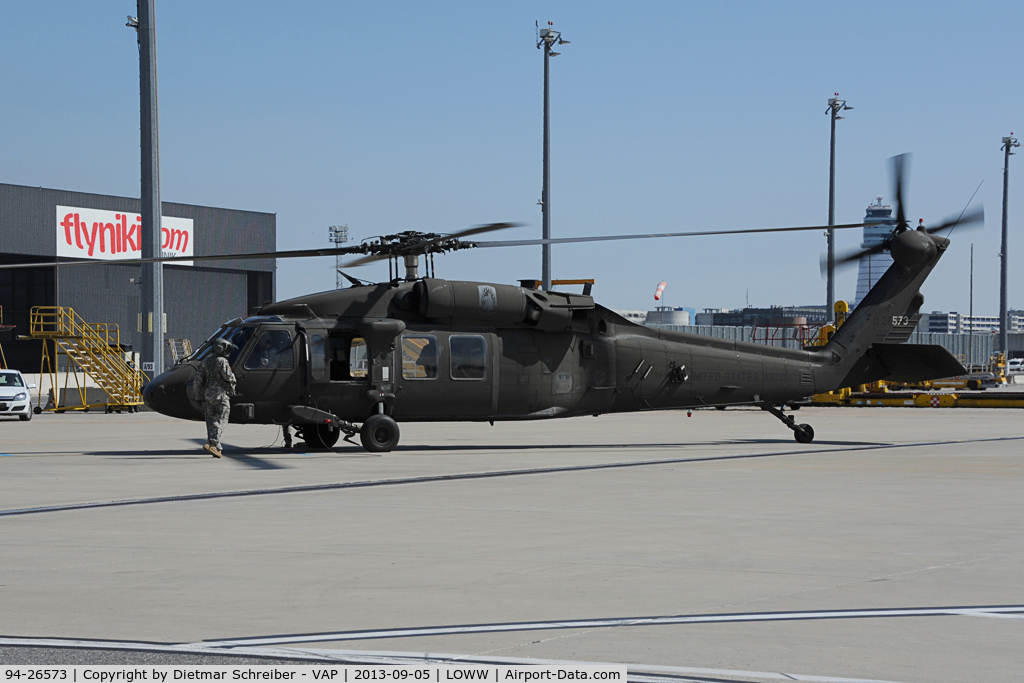 94-26573, Sikorsky UH-60L Black Hawk C/N 70-2093, US Army Sikorsky UH60 Black Hawk