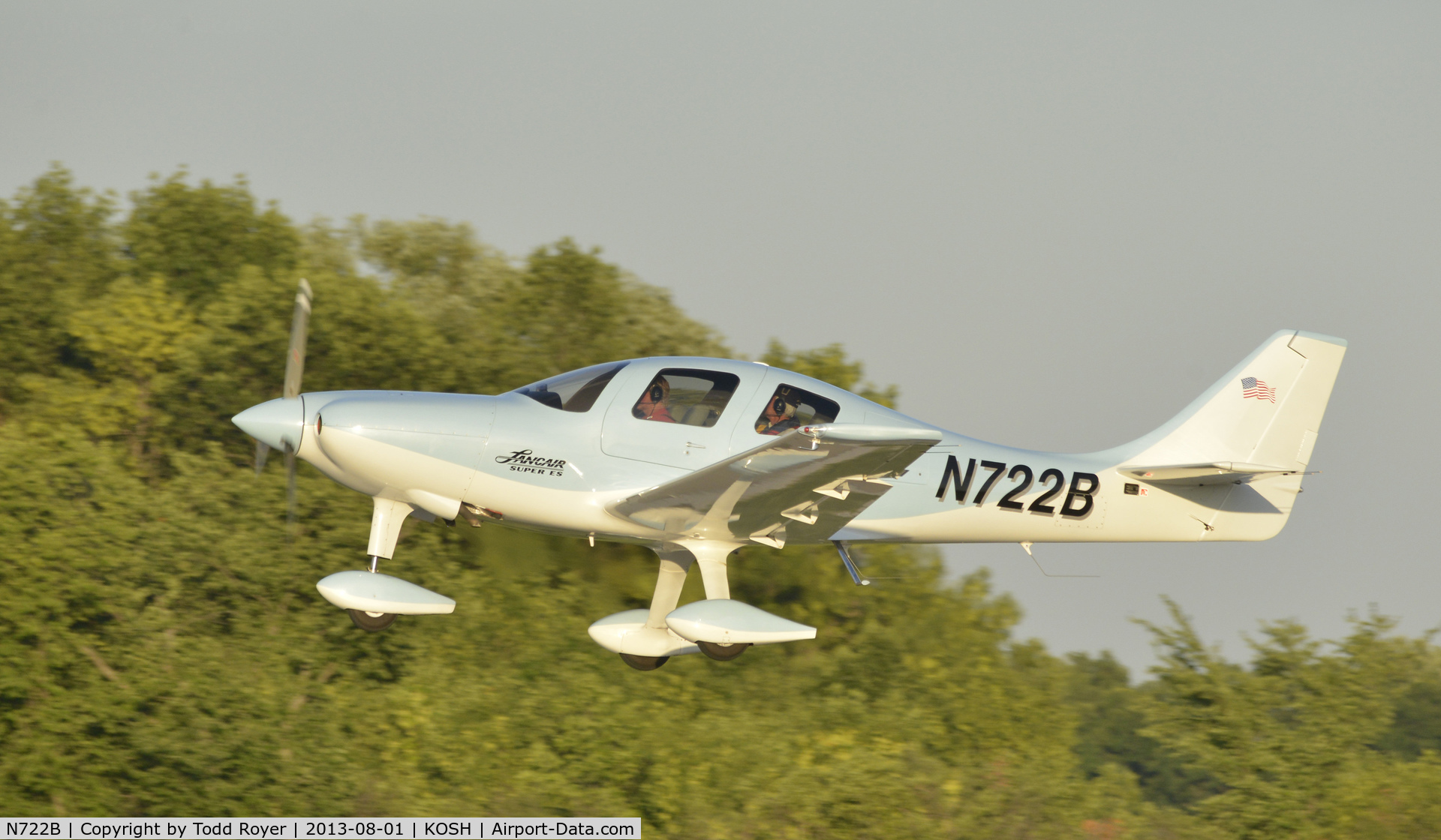 N722B, 2005 Lancair ES C/N ES-128, Airventure 2013