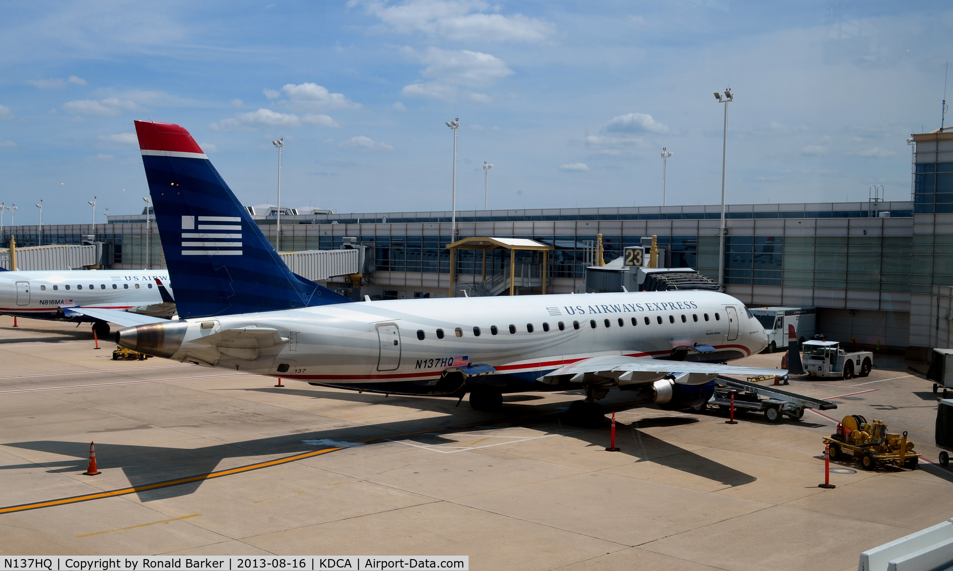 N137HQ, 2008 Embraer 175LR (ERJ-170-200LR) C/N 17000231, Gate 23 National