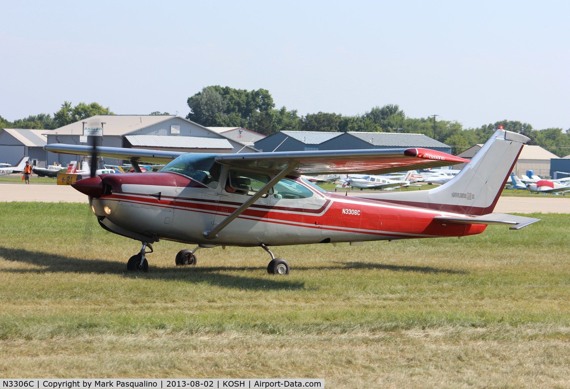 N3306C, 1978 Cessna R182 Skylane RG C/N R18200269, Cessna R182