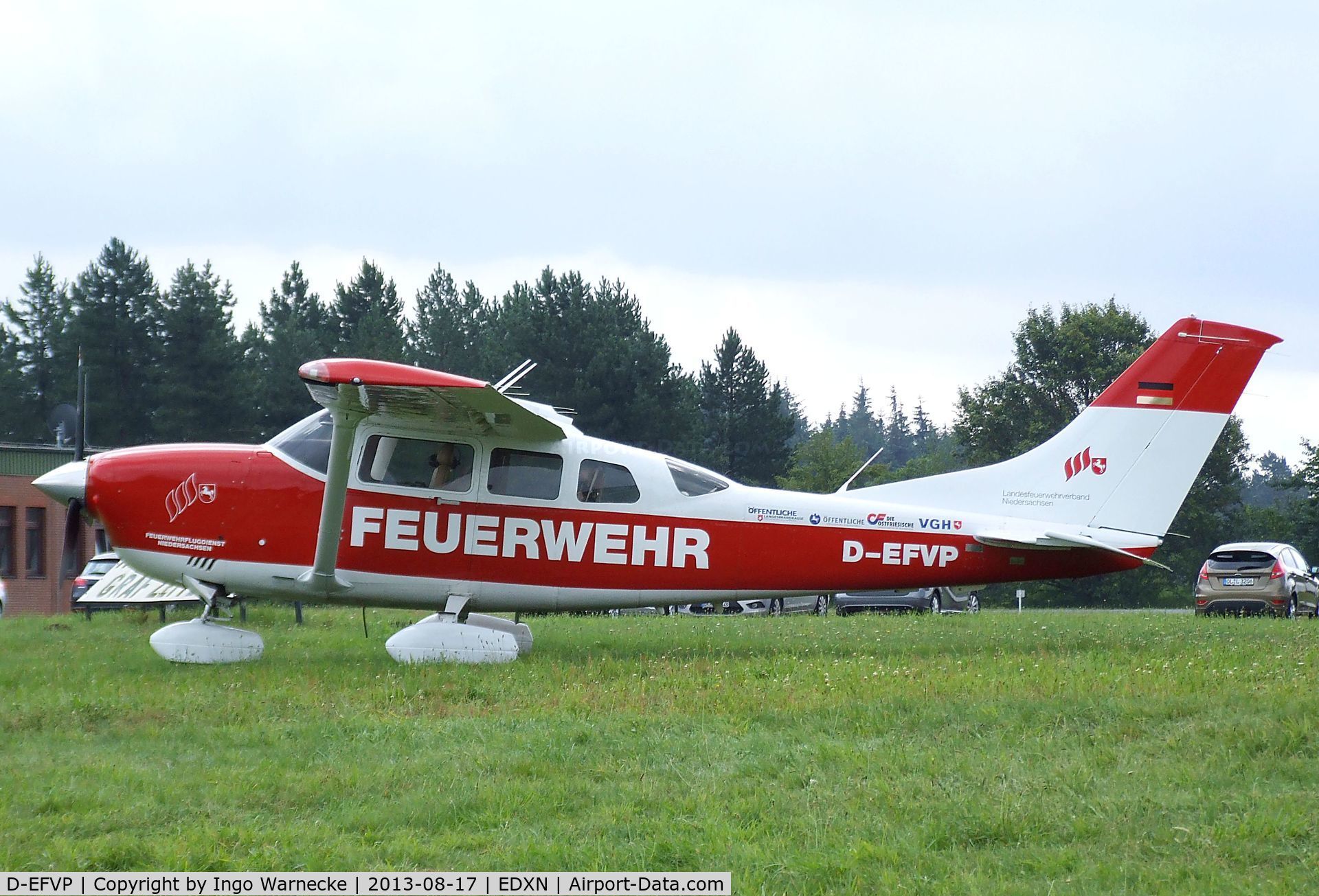 D-EFVP, 2007 Cessna 206H Stationair C/N 20608300, Cessna 206H Stationair of the Lower Saxony fire brigade flying service (Feuerwehr-Flugdienst) at the Spottersday of the Nordholz Airday 2013 celebrationg 100 Years of German Naval Aviation at Nordholz Naval Aviation Base