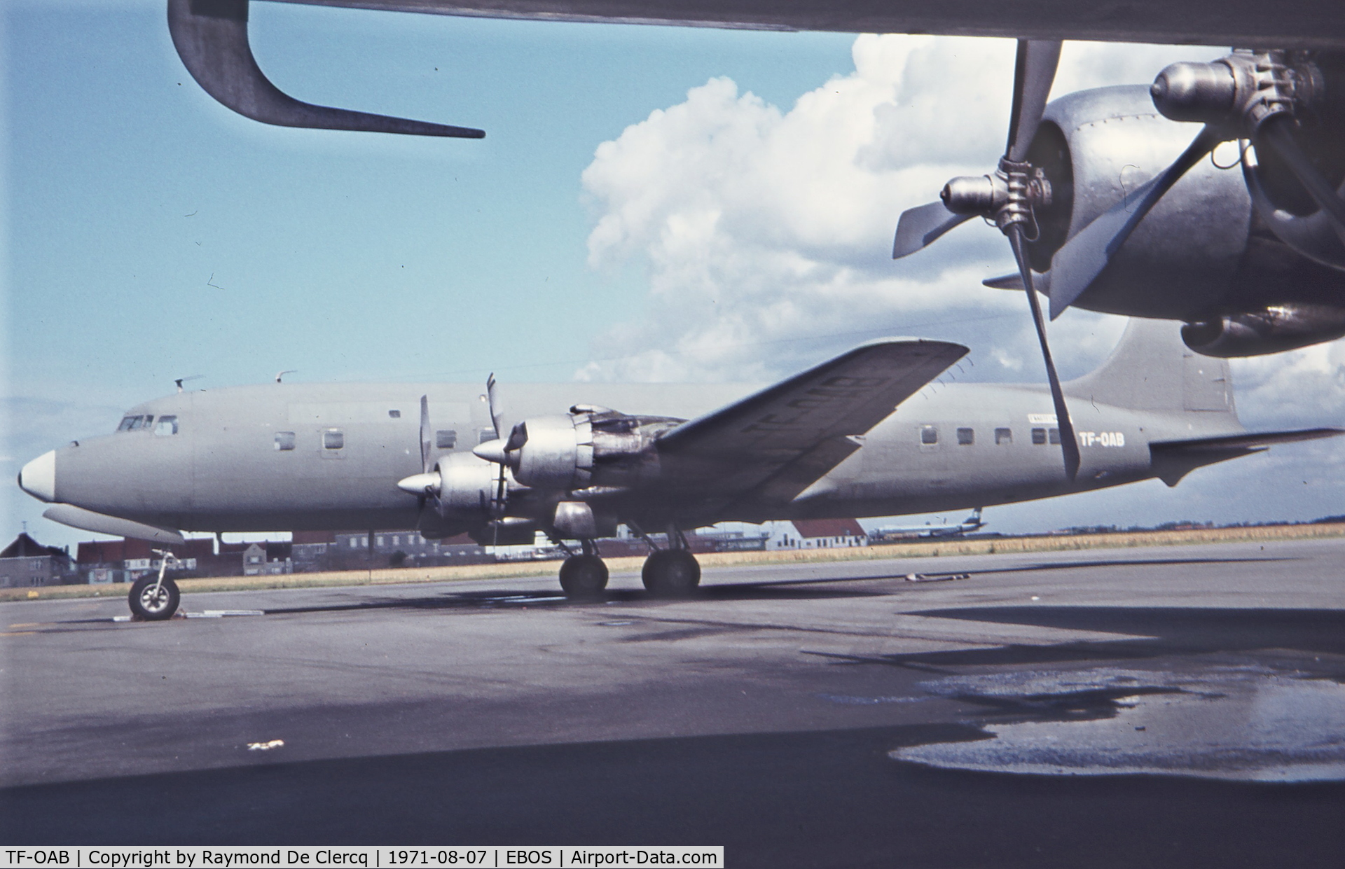 TF-OAB, Douglas DC-6A C/N 45133, Ostend 1971