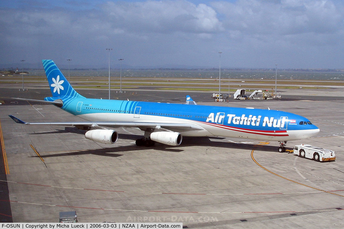 F-OSUN, 2001 Airbus A340-313 C/N 446, At Auckland