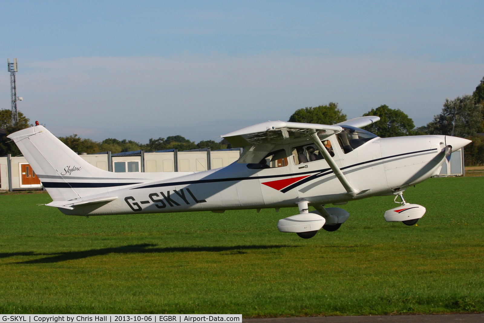 G-SKYL, 1998 Cessna 182S Skylane C/N 18280176, at Breighton's Pre Hibernation Fly-in, 2013