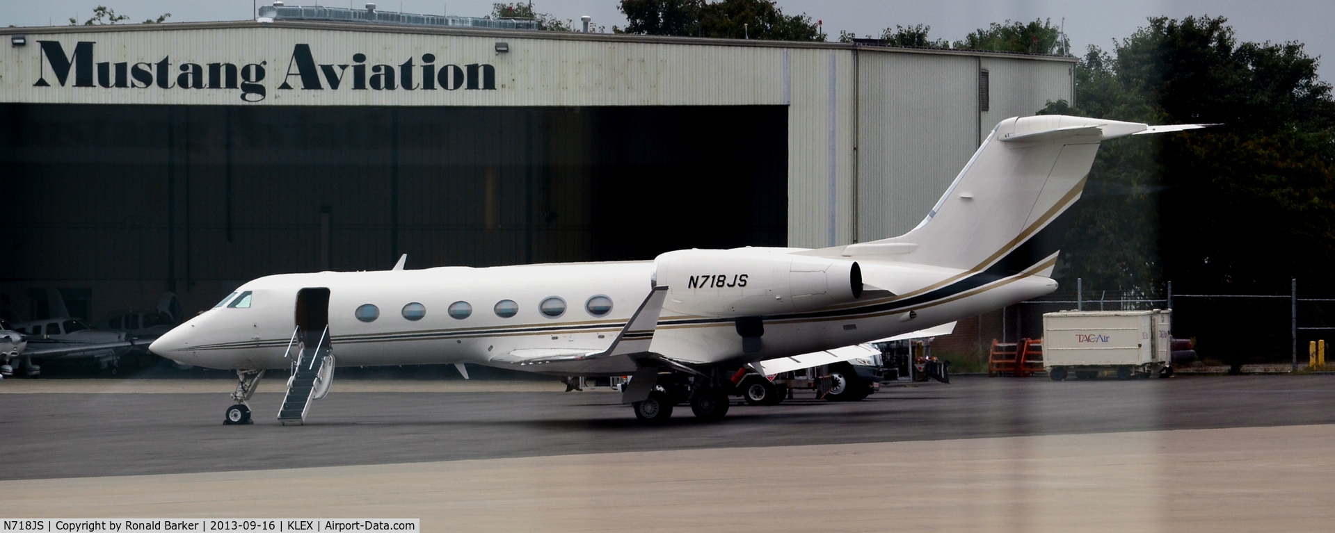 N718JS, Gulfstream Aerospace GIV-X (G450) C/N 4164, Lexington