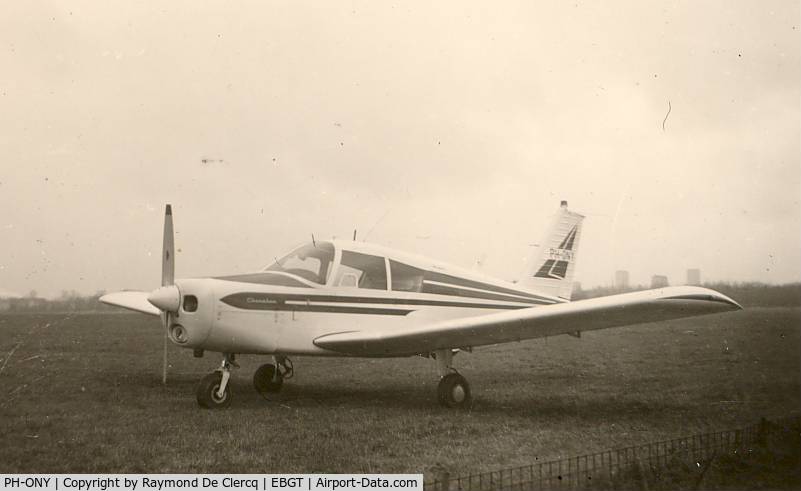 PH-ONY, 1962 Piper PA-28-160 Cherokee Cherokee C/N 28-410, Gent 1966-02-06