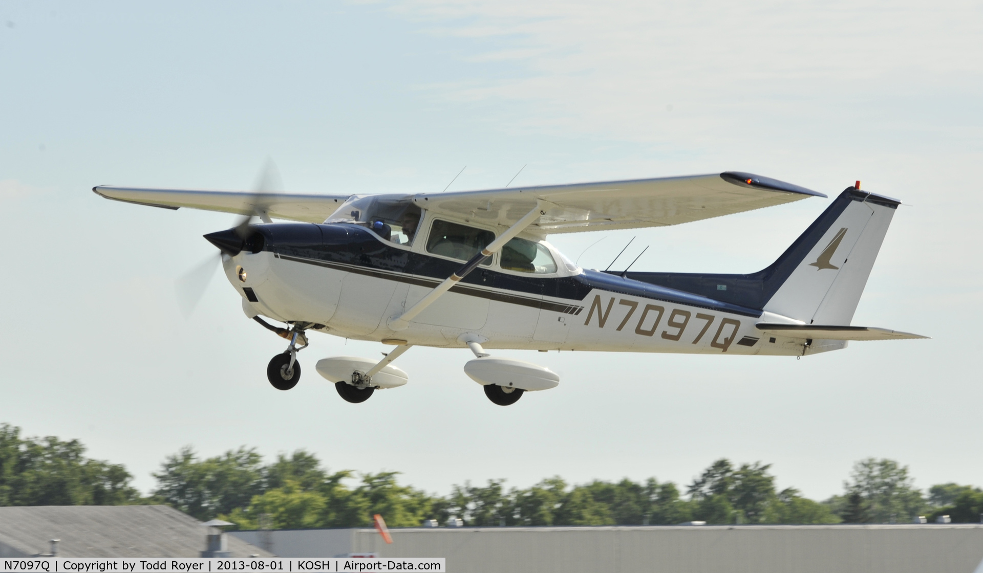 N7097Q, 1972 Cessna 172L C/N 17260397, Airventure 2013
