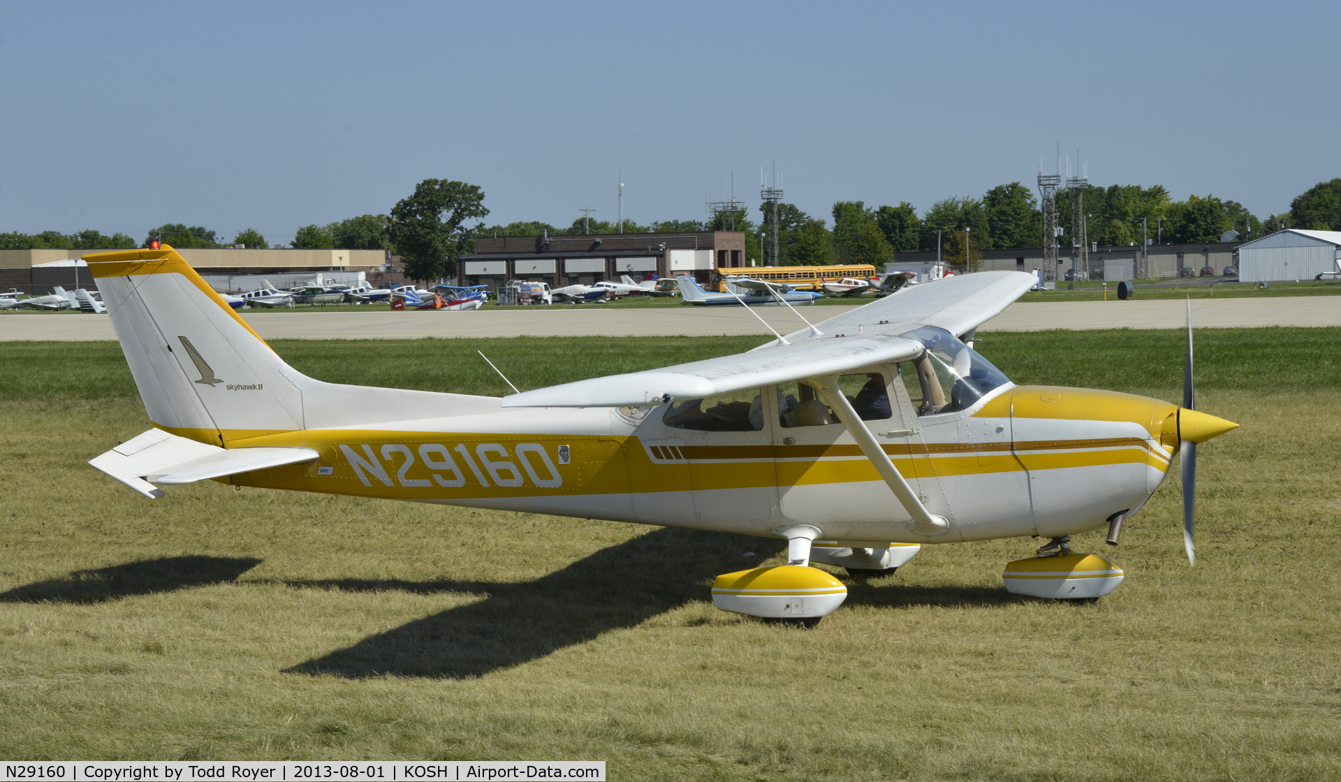 N29160, 1974 Cessna 172M C/N 17264104, Airventure 2013