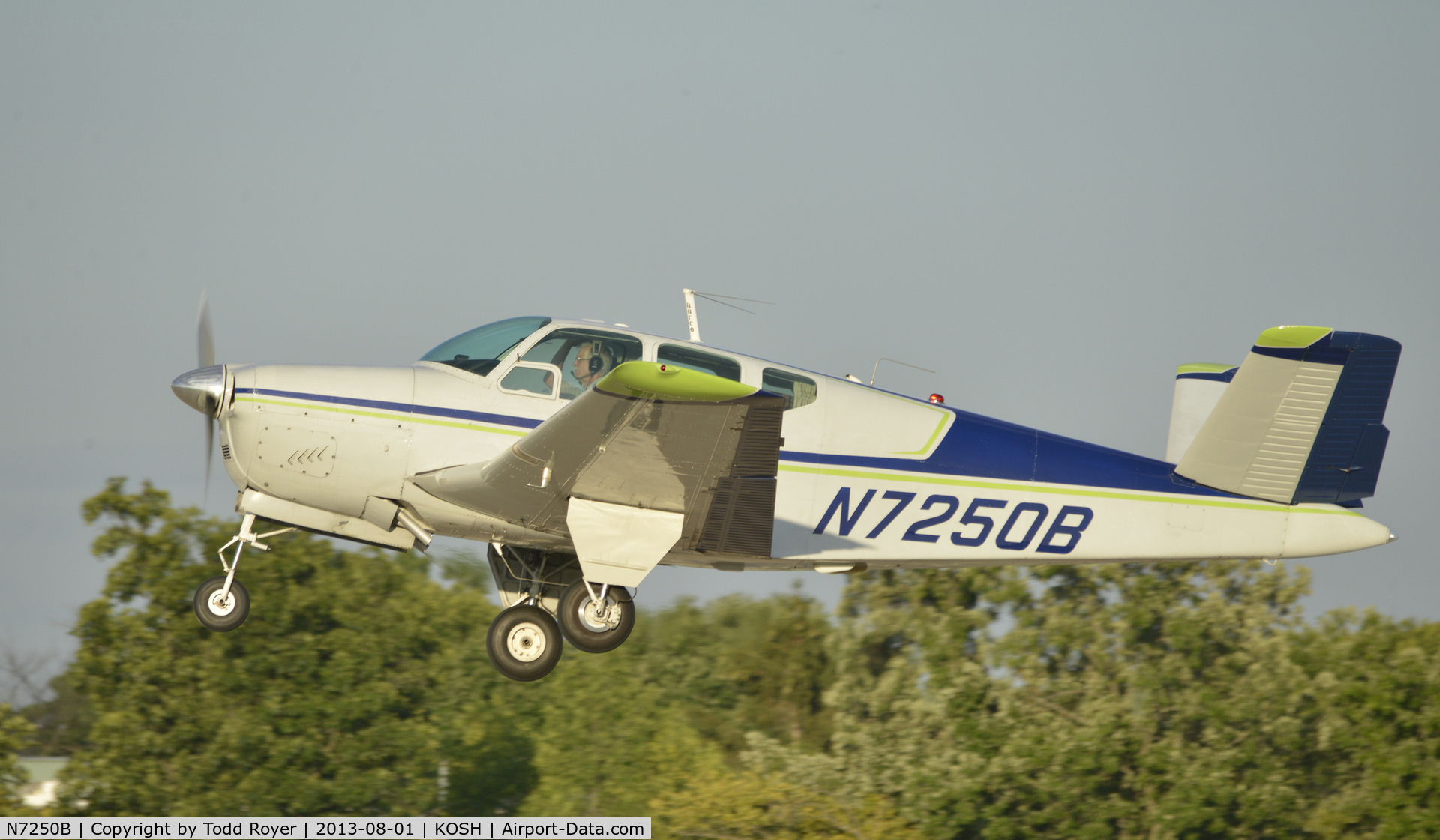 N7250B, 1958 Beech J35 Bonanza C/N D-5586, Airventure 2013