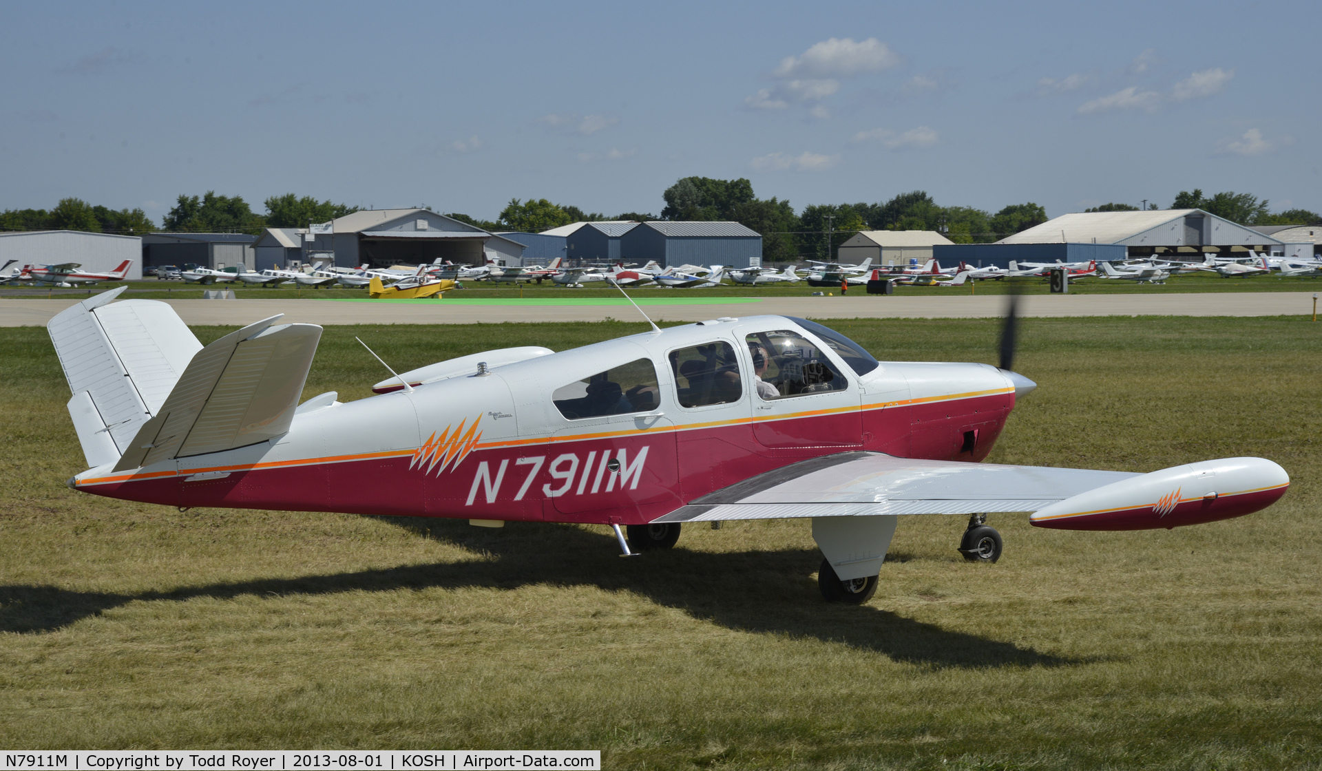 N7911M, 1966 Beech V35 Bonanza C/N D-8225, Airventure 2013