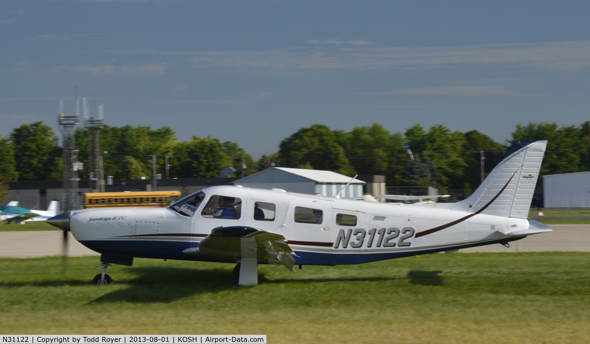 N31122, 2005 Piper PA-32R-301T Turbo Saratoga C/N 3257394, Airventure 2013