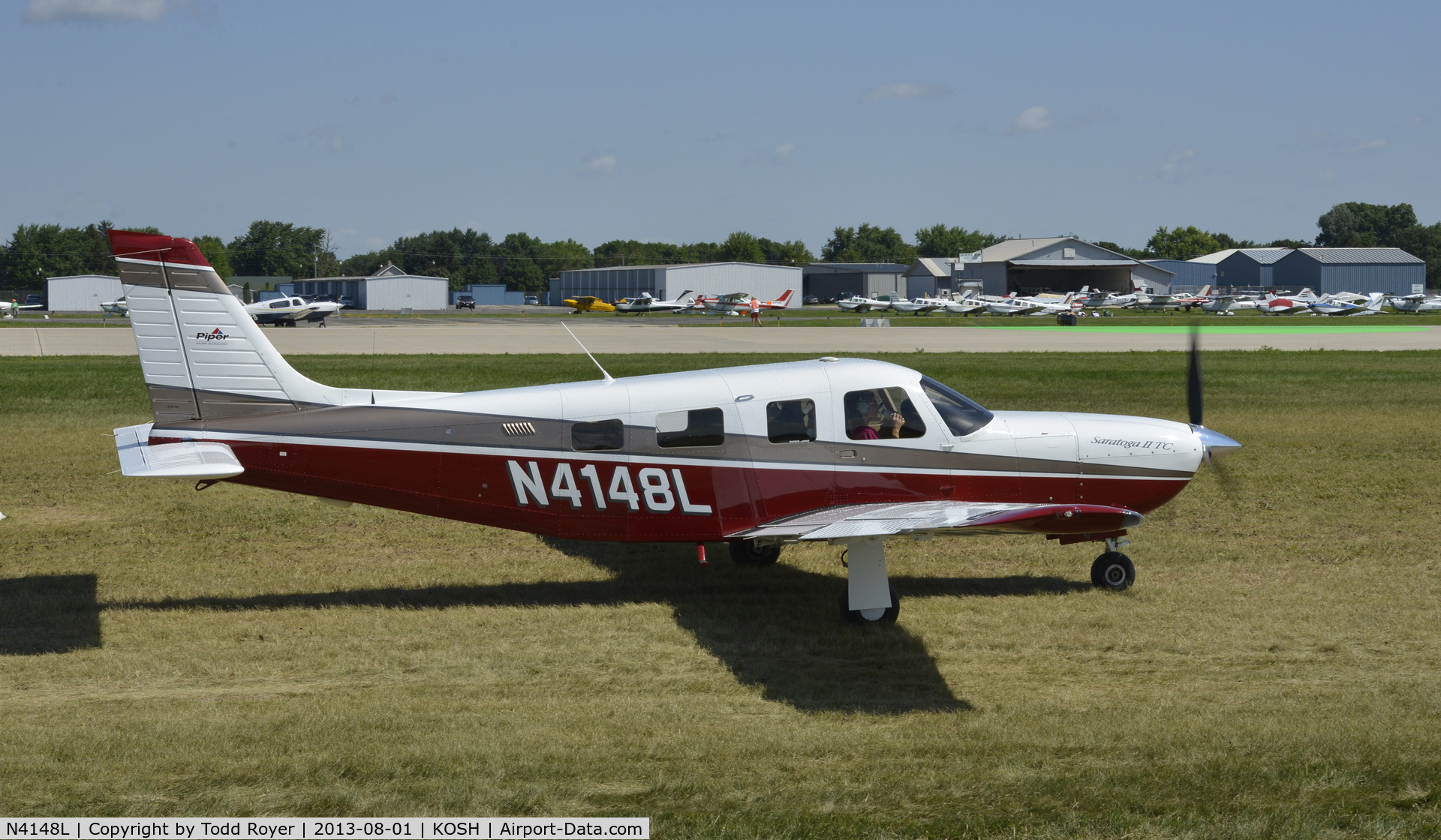 N4148L, 1999 Piper PA-32R-301T Turbo Saratoga C/N 3257084, Airventure 2013