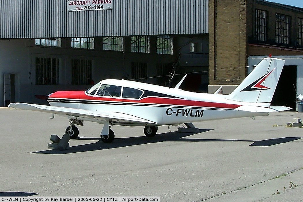 CF-WLM, 1960 Piper PA-24-250 Comanche C/N 24-1813, CF-WLM   Piper PA-24-250 Comanche [24-1813] Toronto-City Centre Airport~C 22/06/2005