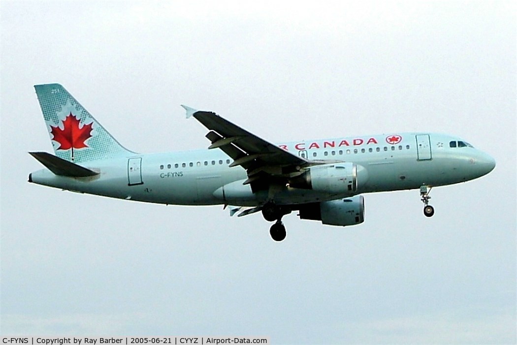 C-FYNS, 1997 Airbus A319-114 C/N 572, Airbus A319-114 [0572] (Air Canada) Toronto~C 21/06/2005