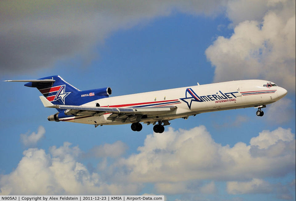 N905AJ, 1980 Boeing 727-231 C/N 21989, Landing in Miami International