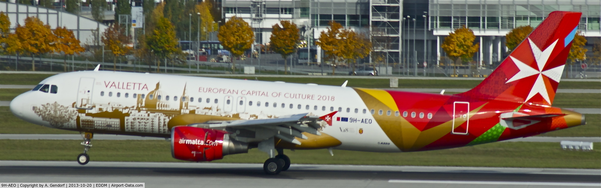 9H-AEO, 2006 Airbus A320-214 C/N 2768, Air Malta (2018 European Capital of Culture cs.), is here touching down RWY 26L at München(EDDM)