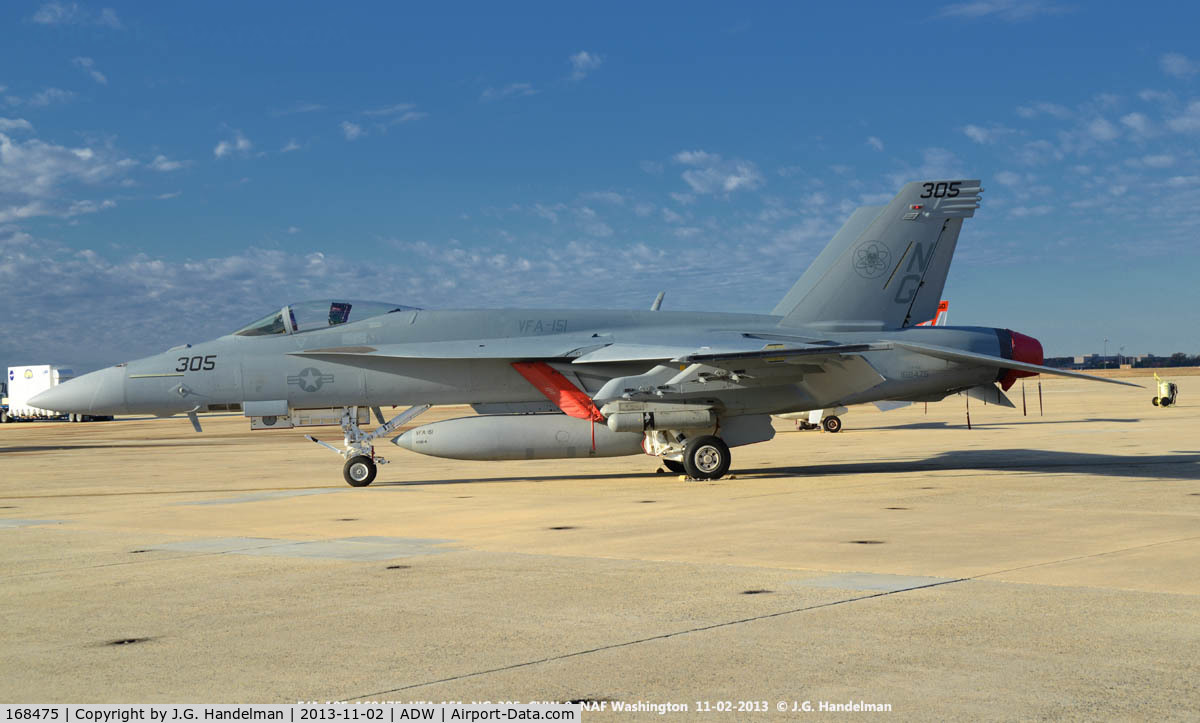 168475, Boeing F/A-18E Super Hornet C/N E232, At  NAF Washington