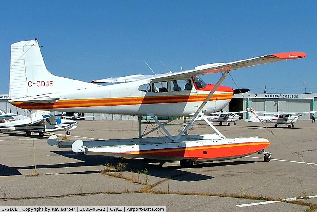 C-GDJE, 1967 Cessna A185E Skywagon 185 C/N 185-1207, Cessna A.185E Skywagon 185 [185-1207] Toronto-Buttonville~C 22/06/2005