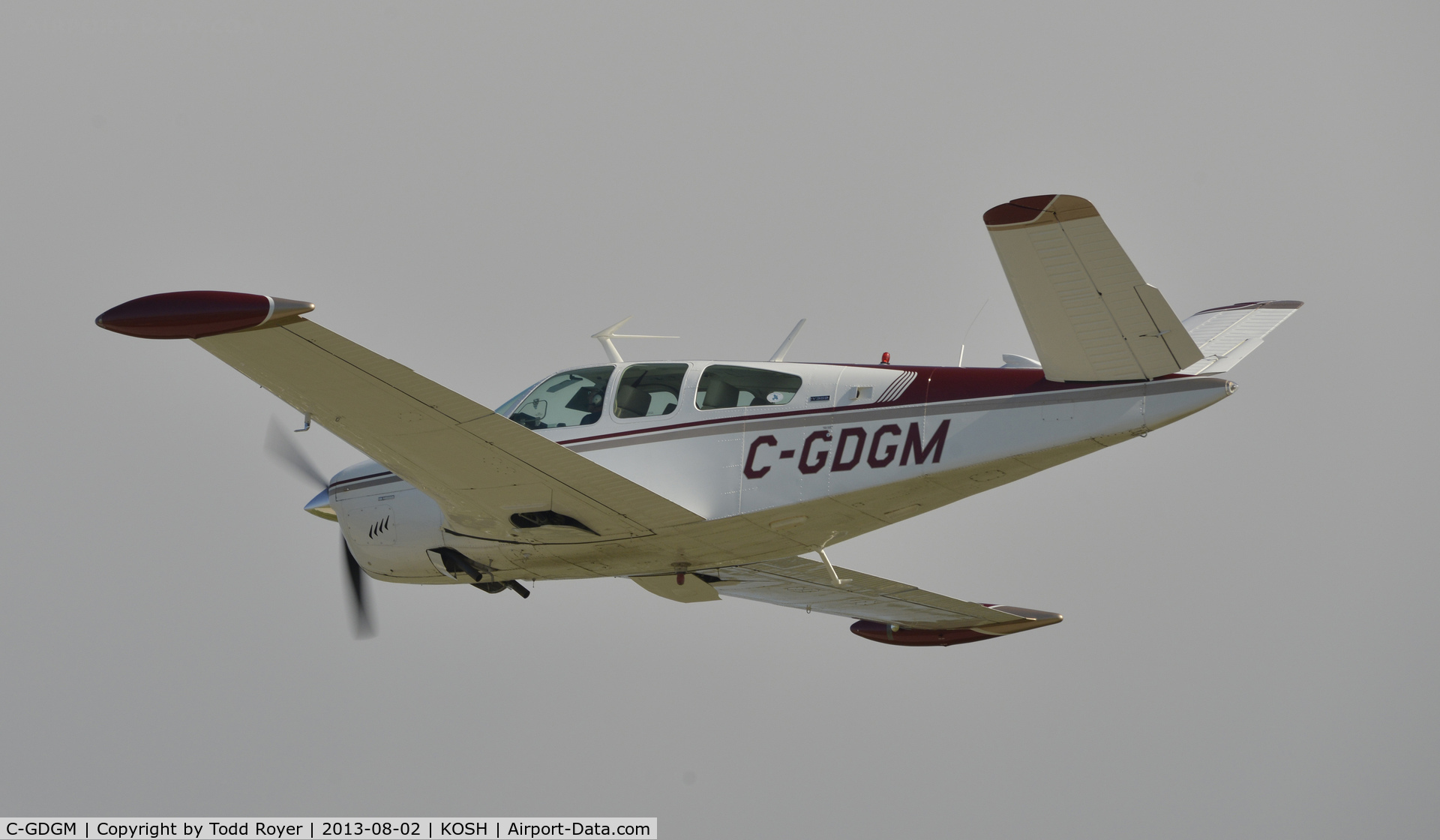 C-GDGM, 1971 Beech V35B Bonanza C/N D-9215, Airventure 2013