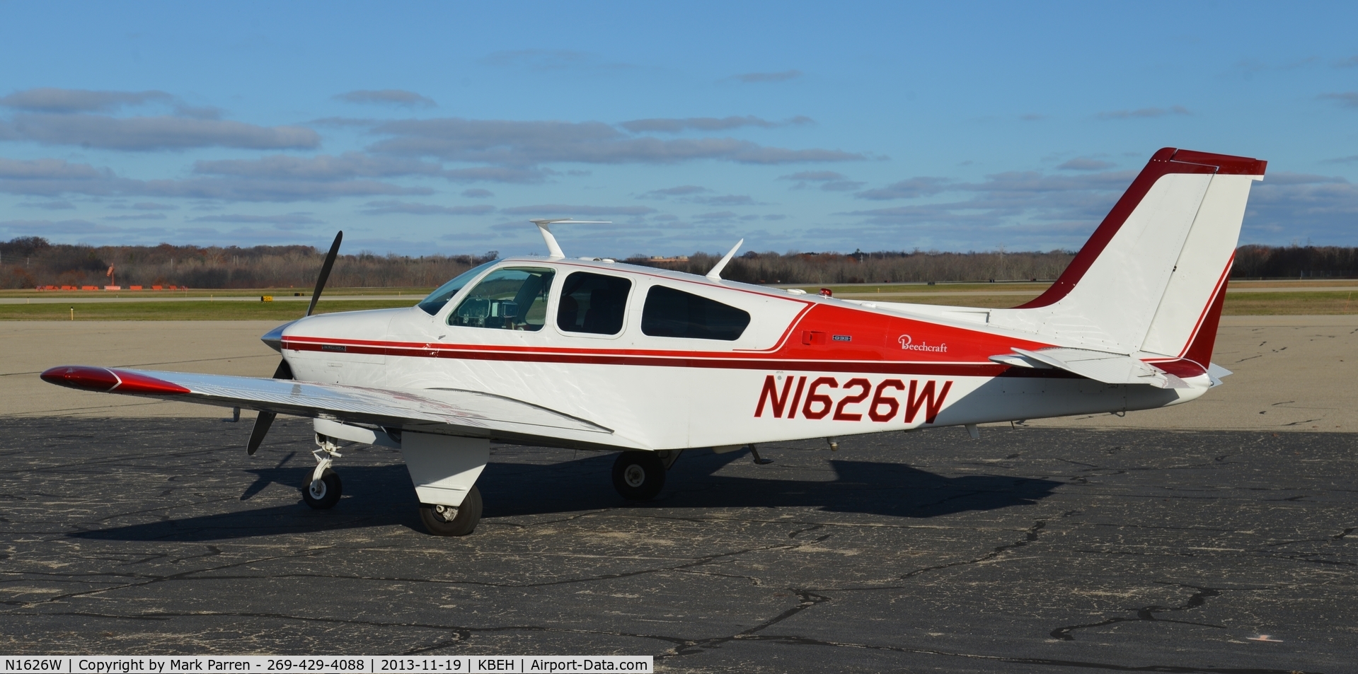 N1626W, 1972 Beech G33 Bonanza C/N CD-1294, At Benton Harbor Airport