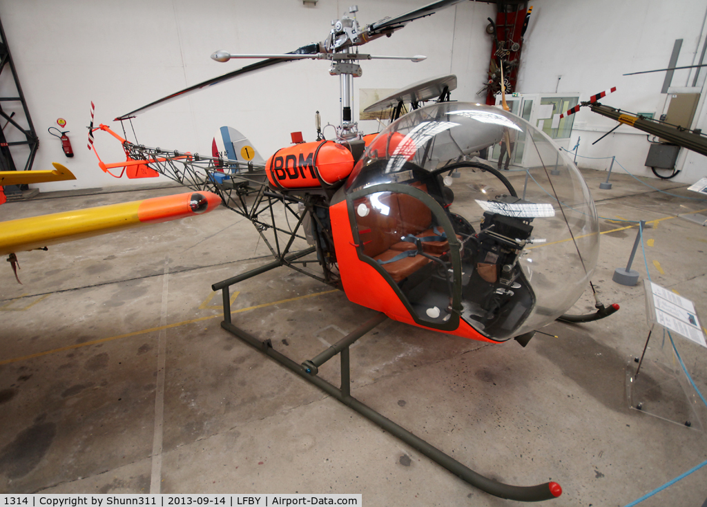 1314, Bell 47G-1 C/N 1314, Preserved inside Dax ALAT Museum...