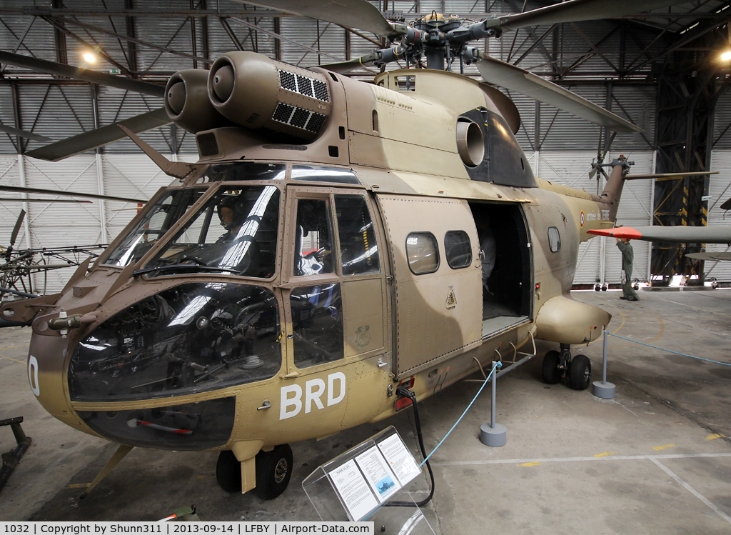 1032, Aérospatiale SA-330B Puma C/N 1032, Preserved inside Dax ALAT Museum...