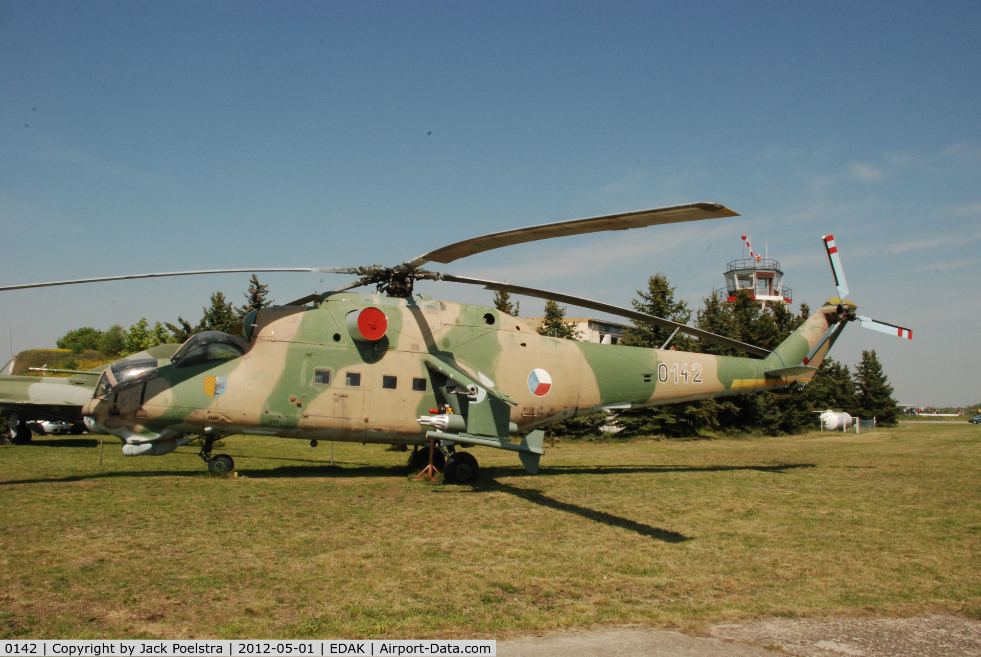 0142, Mil Mi-24D Hind D C/N M340142, Static at Grossenhain