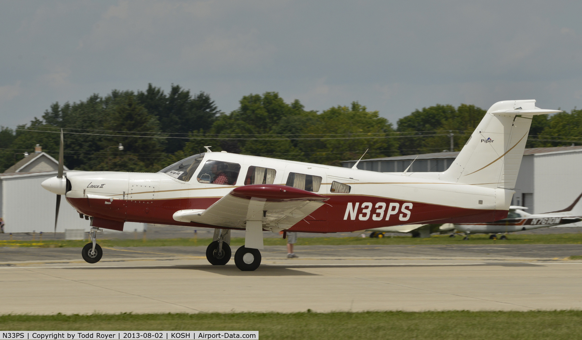 N33PS, 1978 Piper PA-32RT-300 Lance II C/N 32R-7885277, Airventure 2013